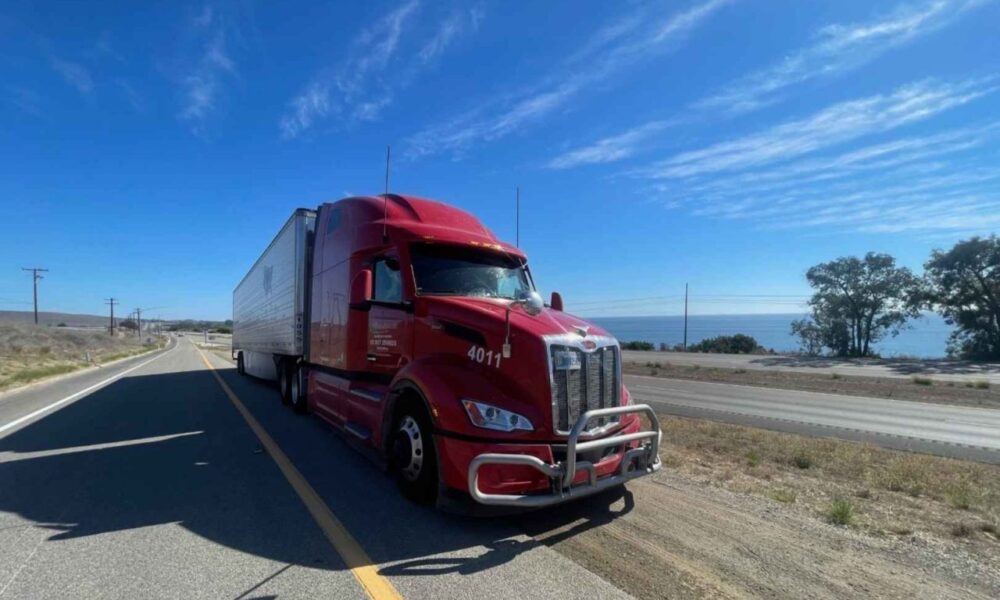 how-to-choose-the-right-otr-trucking-partner-for-your-business-success